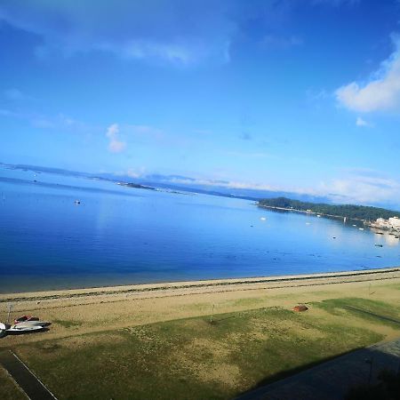 Precioso Apartamento En Primera Linea De Playa Vilagarcia de Arousa Exterior foto
