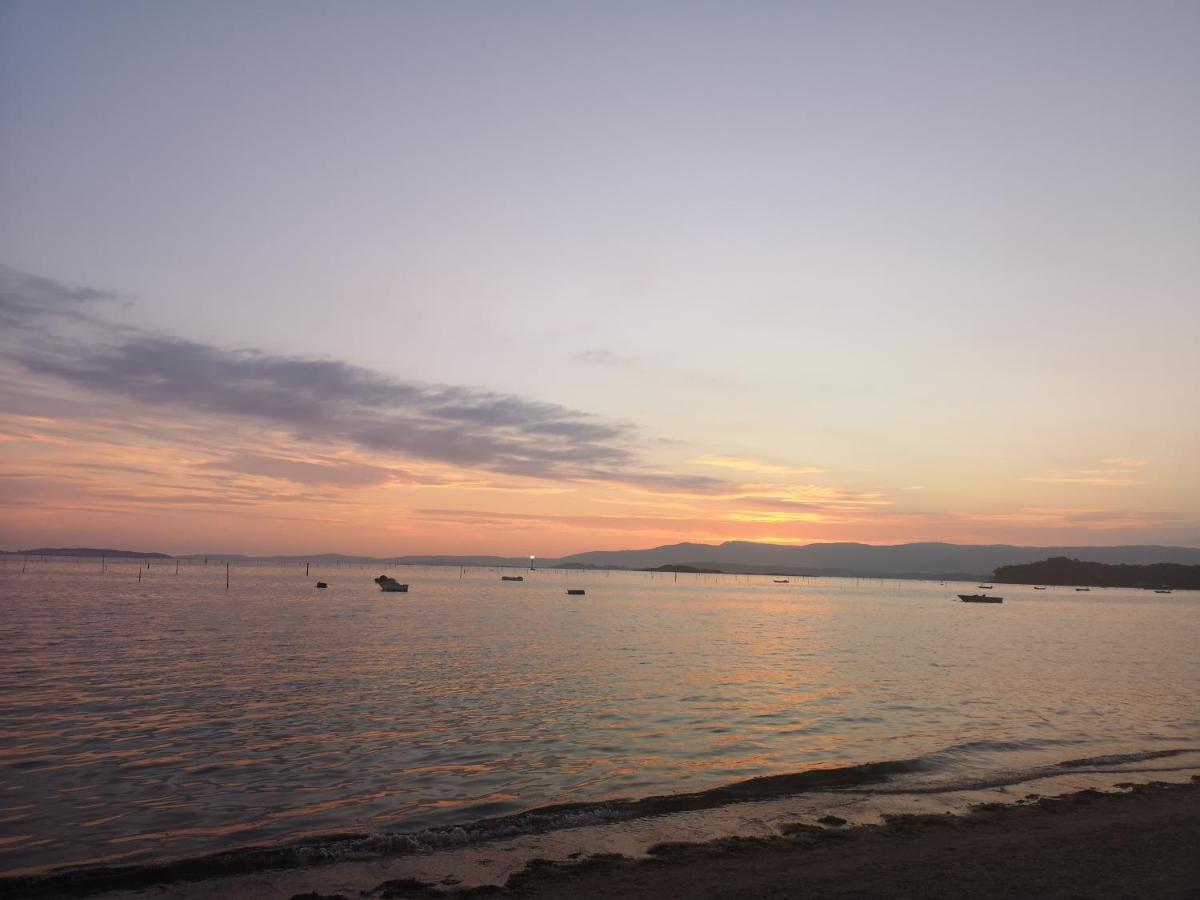 Precioso Apartamento En Primera Linea De Playa Vilagarcia de Arousa Exterior foto